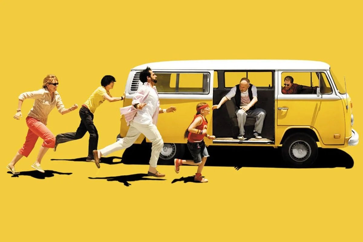 Pequena Miss Sunshine - A vida é uma Kombi quebrada - 2